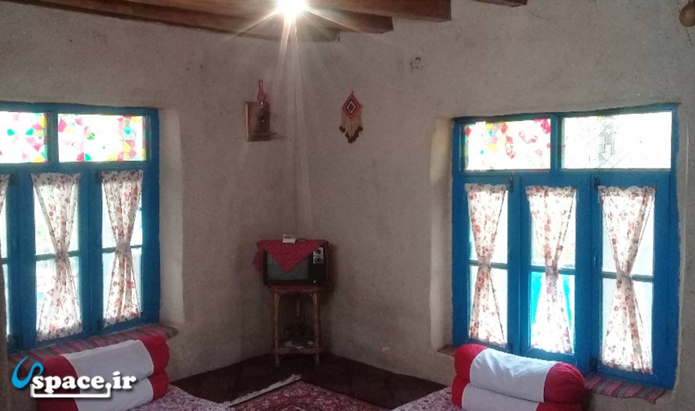نمای داخلی اتاق -  اقامتگاه بوم گردی ماه جون - ساری - روستای سرکت